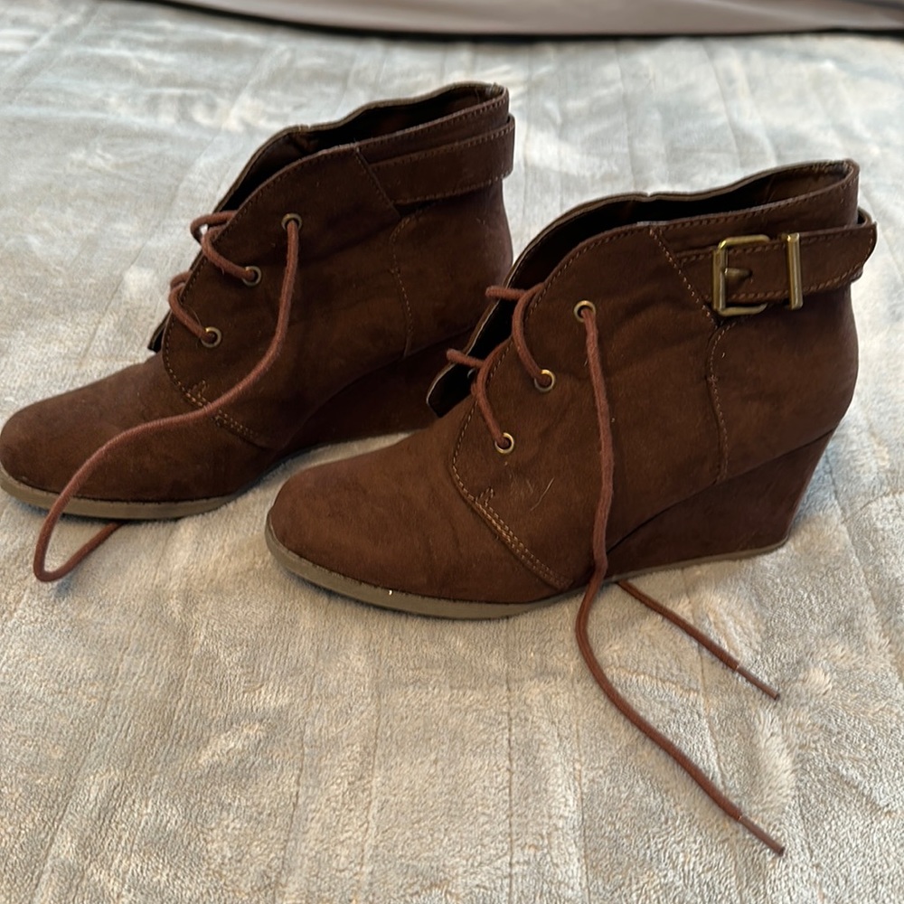 SO women’s ankle boots